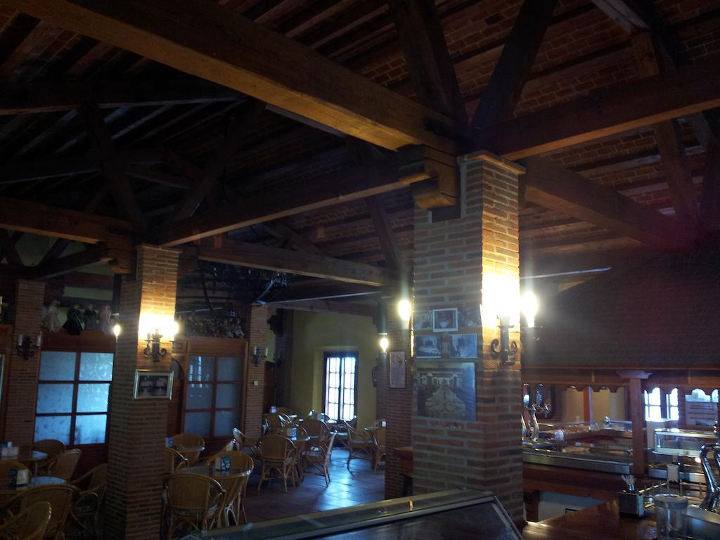 Hotel Restaurante Sonsoles Ávila Exterior foto