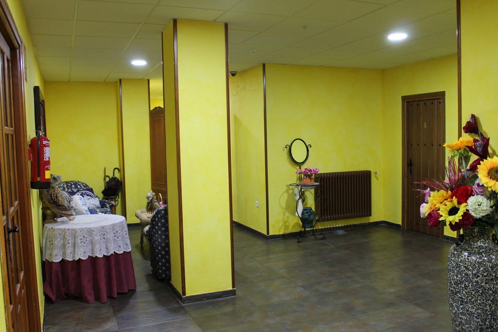 Hotel Restaurante Sonsoles Ávila Exterior foto